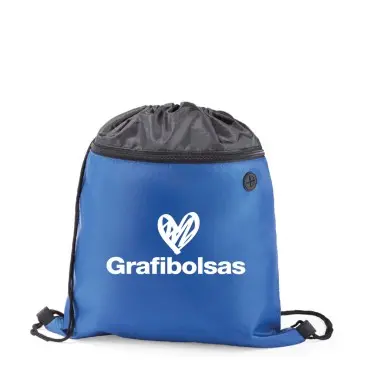 Mochila fabricada en poliéster con bolsillo